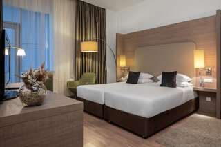 Отель Ramada Encore Kyiv Киев Апартаменты с 2 спальнями-2