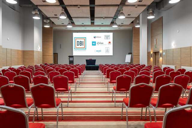 Отель Ramada Encore Kyiv Киев-39