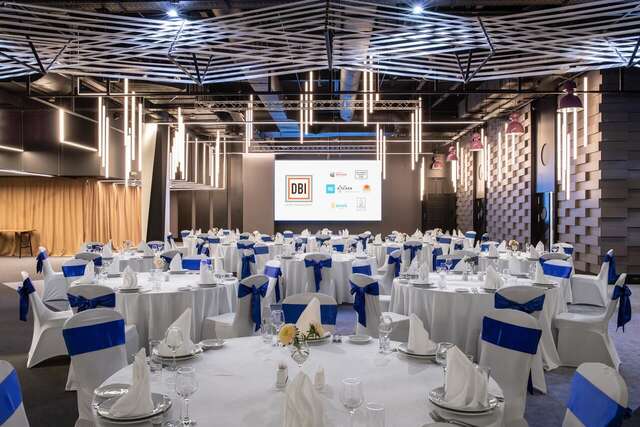 Отель Ramada Encore Kyiv Киев-45