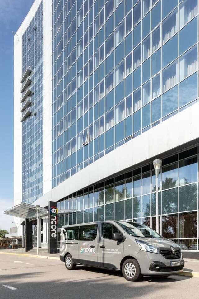 Отель Ramada Encore Kyiv Киев-7